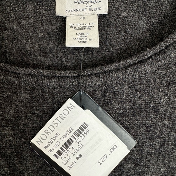 Halogen Women’s‎ Charcoal Cashmere Blend Sweater Size XS MSRP $129 - Picture 3 of 10